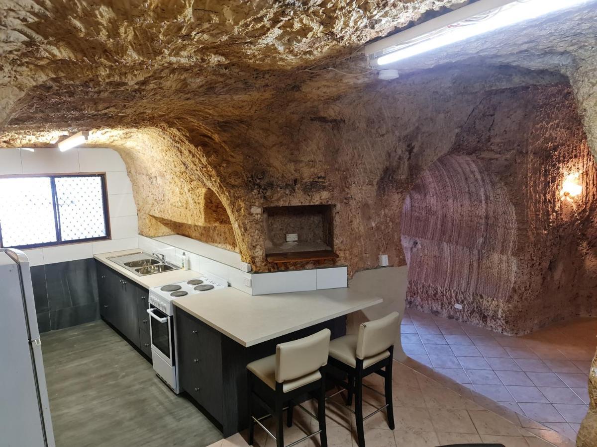 Underwood Court Fresh Dugout- Hosted By Coober Pedy Accommodations Exterior photo